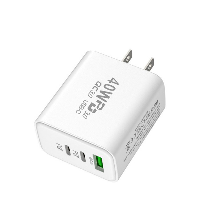 2024 New Products 40w Dual Usb-c Pd Fast Type C Charger Univasal Chargers Port Phone Mini Usb C Wall Charger Charging